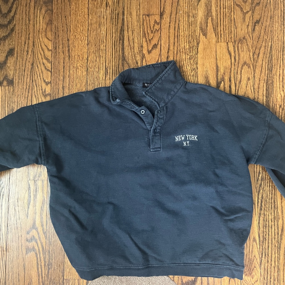 Brandy Melville Sweater